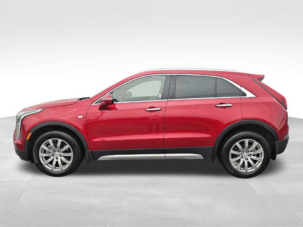 Used 2023 Cadillac XT4 Premium Luxury w/ Sun And Sound Package AWD/4WD image 3