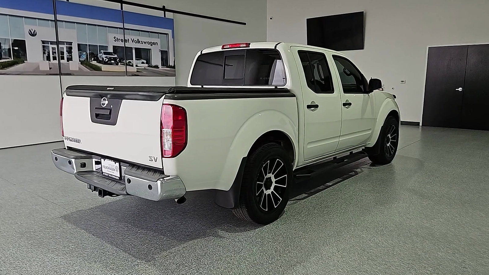 Used 2019 Nissan Frontier SV w/ Value Truck Package RWD image 8