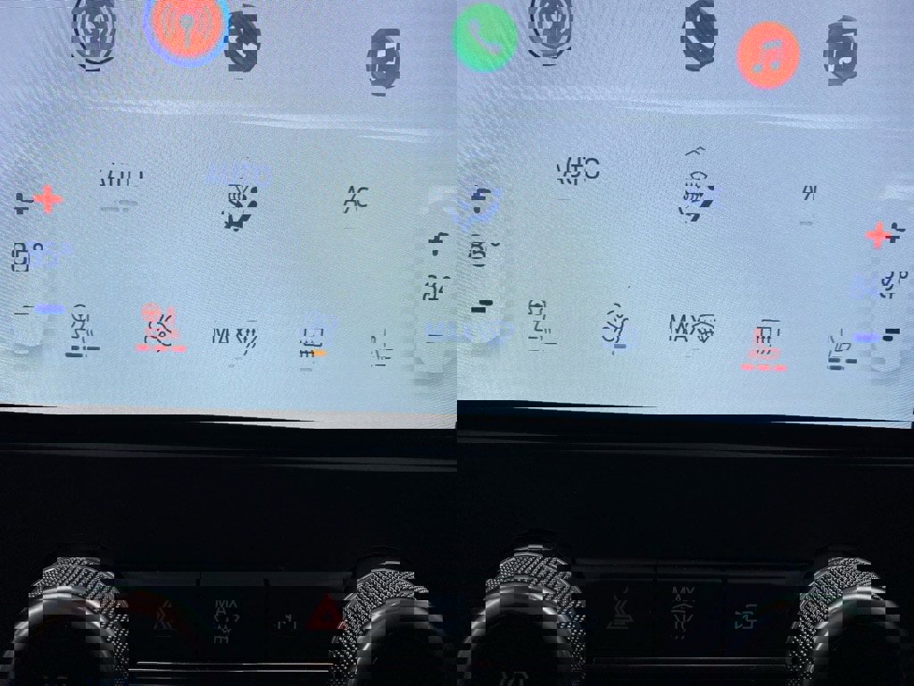 Used 2024 Ford Edge SEL w/ Convenience Package image 14