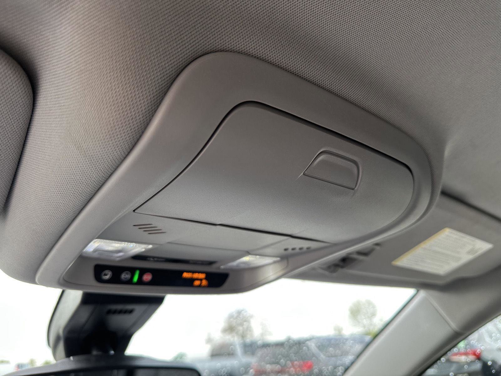 Used 2024 Chevrolet Equinox LT w/ LPO, Floor Liner Package AWD/4WD image 32