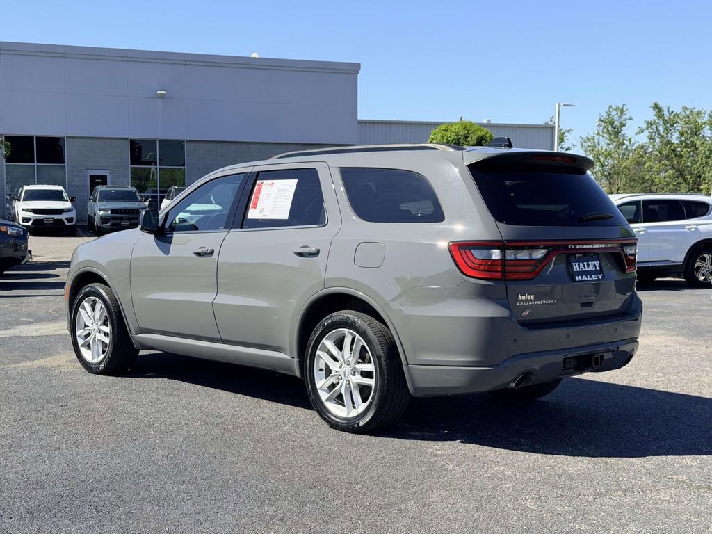 Used 2025 Dodge Durango GT AWD/4WD image 4