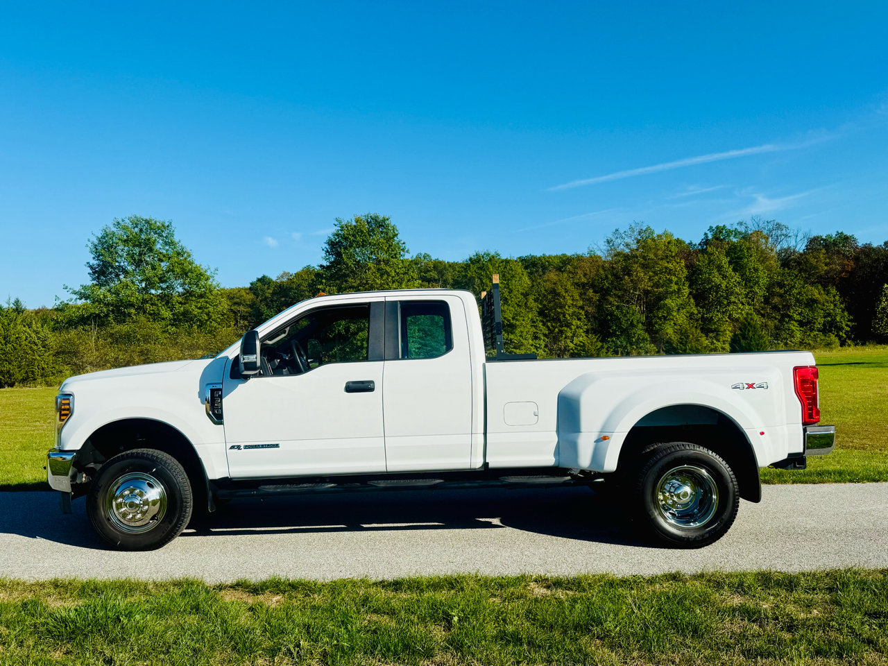 Used 2019 Ford F350 XL w/ XL Value Package image 2
