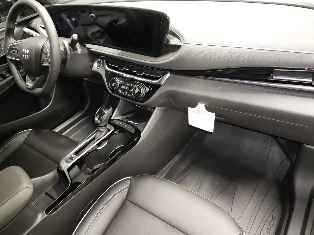 New 2026 Buick Envista Sport Touring w/ Studio Series image 8