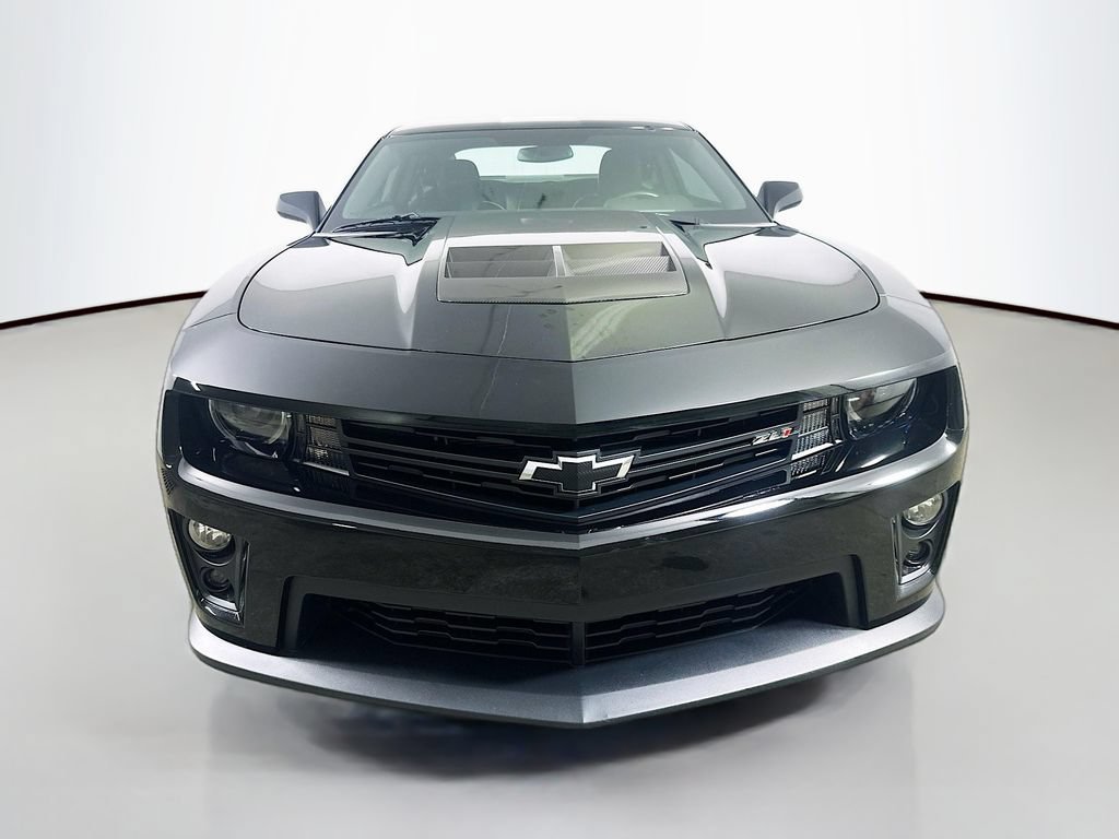 Used 2014 Chevrolet Camaro ZL1 RWD image 2