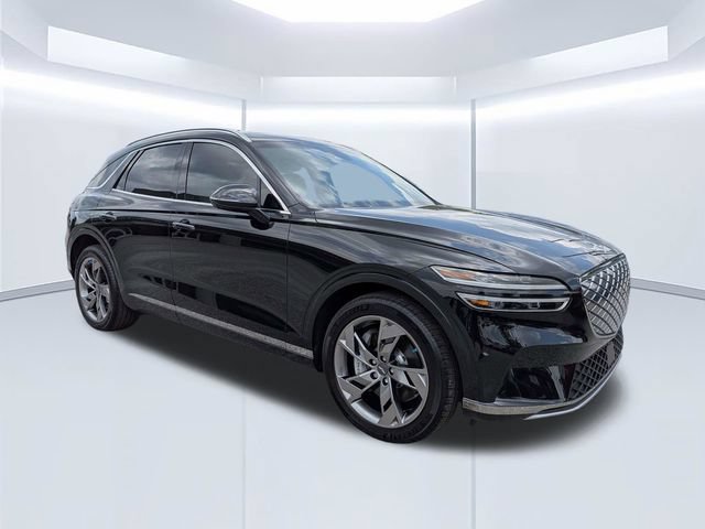 Used 2025 Genesis Electrified GV70 AWD/4WD image 2