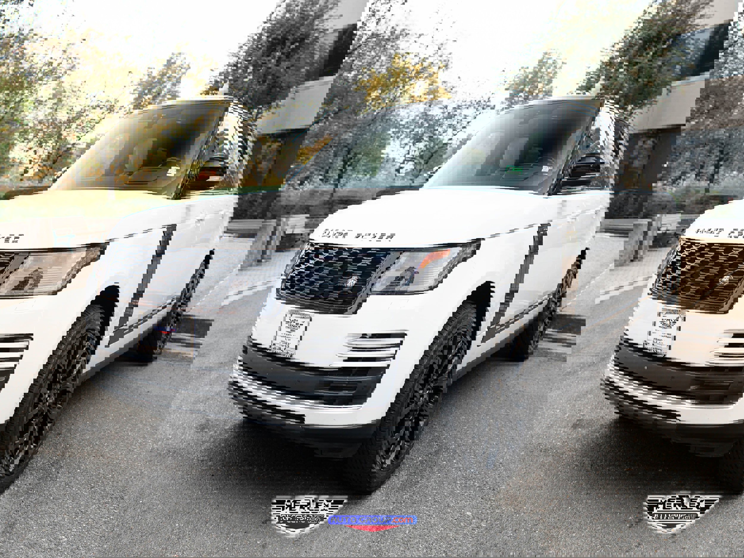 Used 2018 Land Rover Range Rover Supercharged image 3