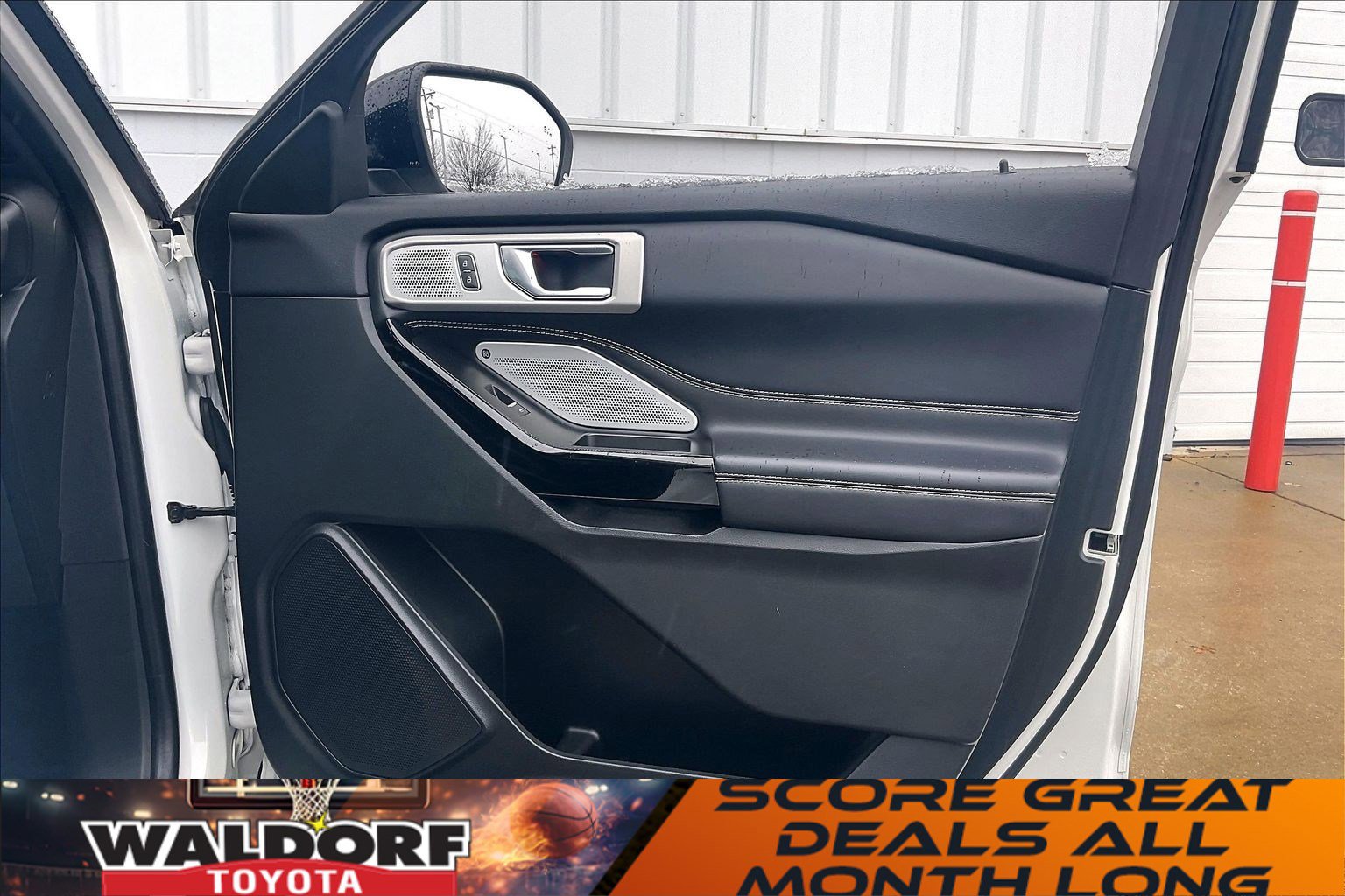 Used 2022 Ford Explorer ST w/ Equipment Group 401A image 29