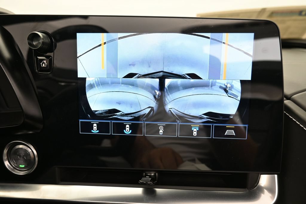 Used 2023 Chevrolet Corvette Stingray Premium Conv w/ Battery Protection Package RWD image 30