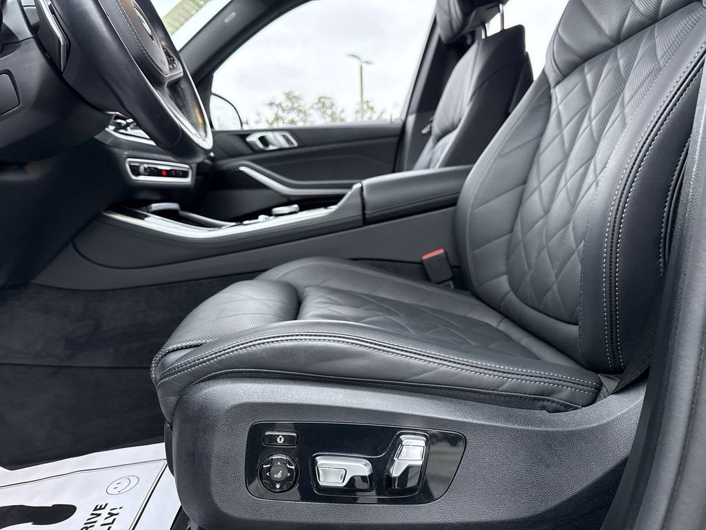 Used 2025 BMW X5 xDrive40i image 12