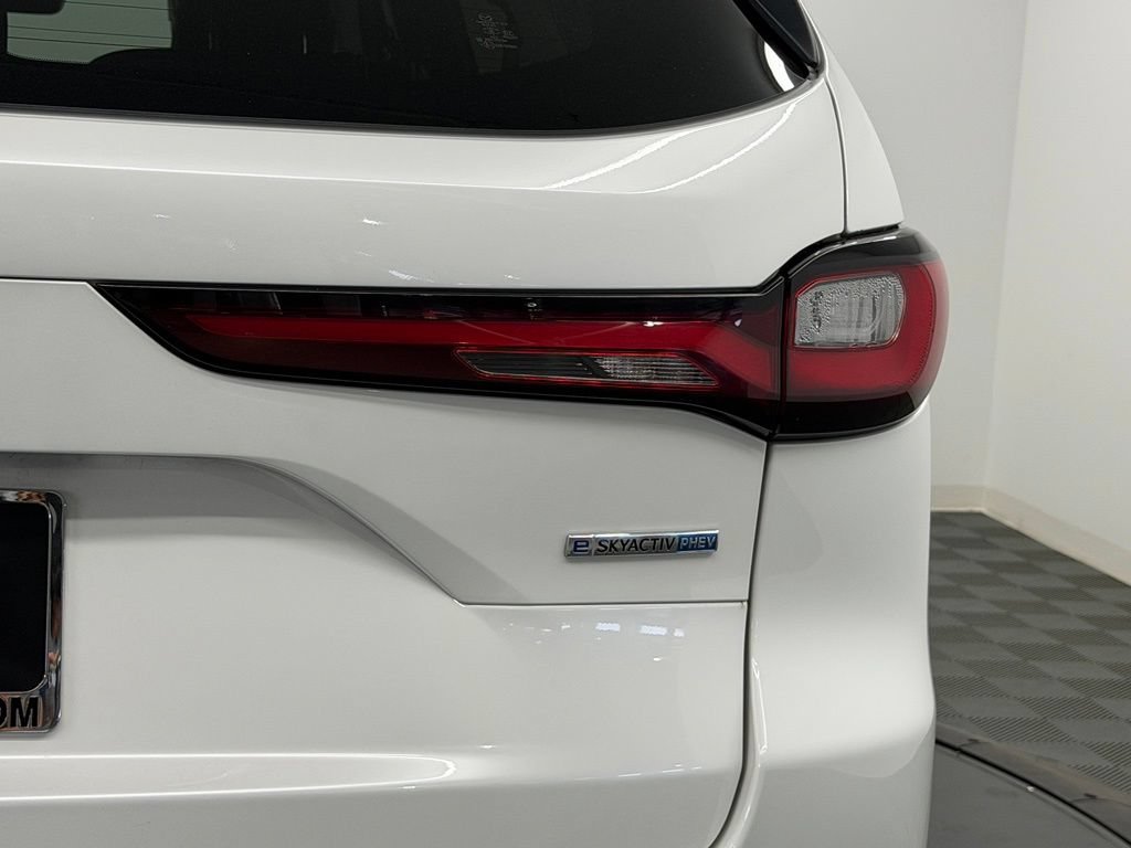Used 2024 MAZDA CX-90 Plug-In Hybrid w/ Premium Pkg AWD/4WD image 14