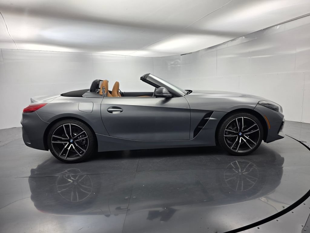New 2026 BMW Z4 sDrive30i w/ Premium Package RWD image 3