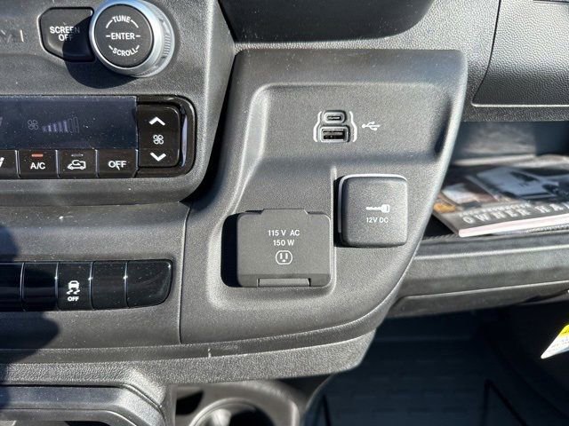 New 2024 RAM ProMaster 3500 w/ Quick Order Package 22G SLT image 22