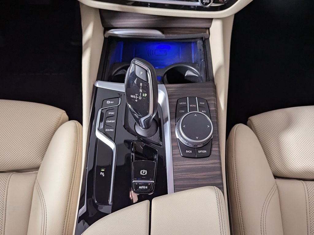 Certified 2023 BMW 530i xDrive w/ Premium Package AWD/4WD image 39