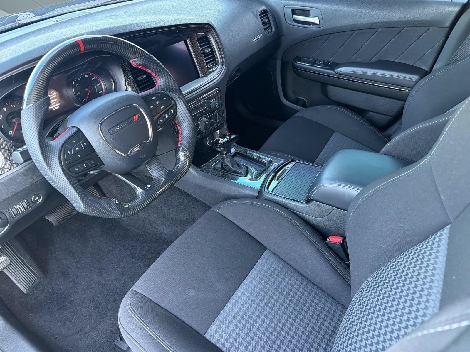 Used 2023 Dodge Charger GT w/ Blacktop Package RWD image 4