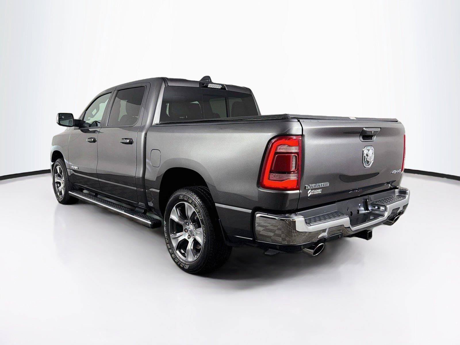 Used 2023 RAM 1500 Laramie AWD/4WD image 9