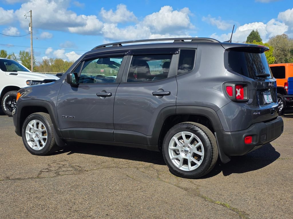 Used 2022 Jeep Renegade Sport w/ Sport Appearance Group image 2