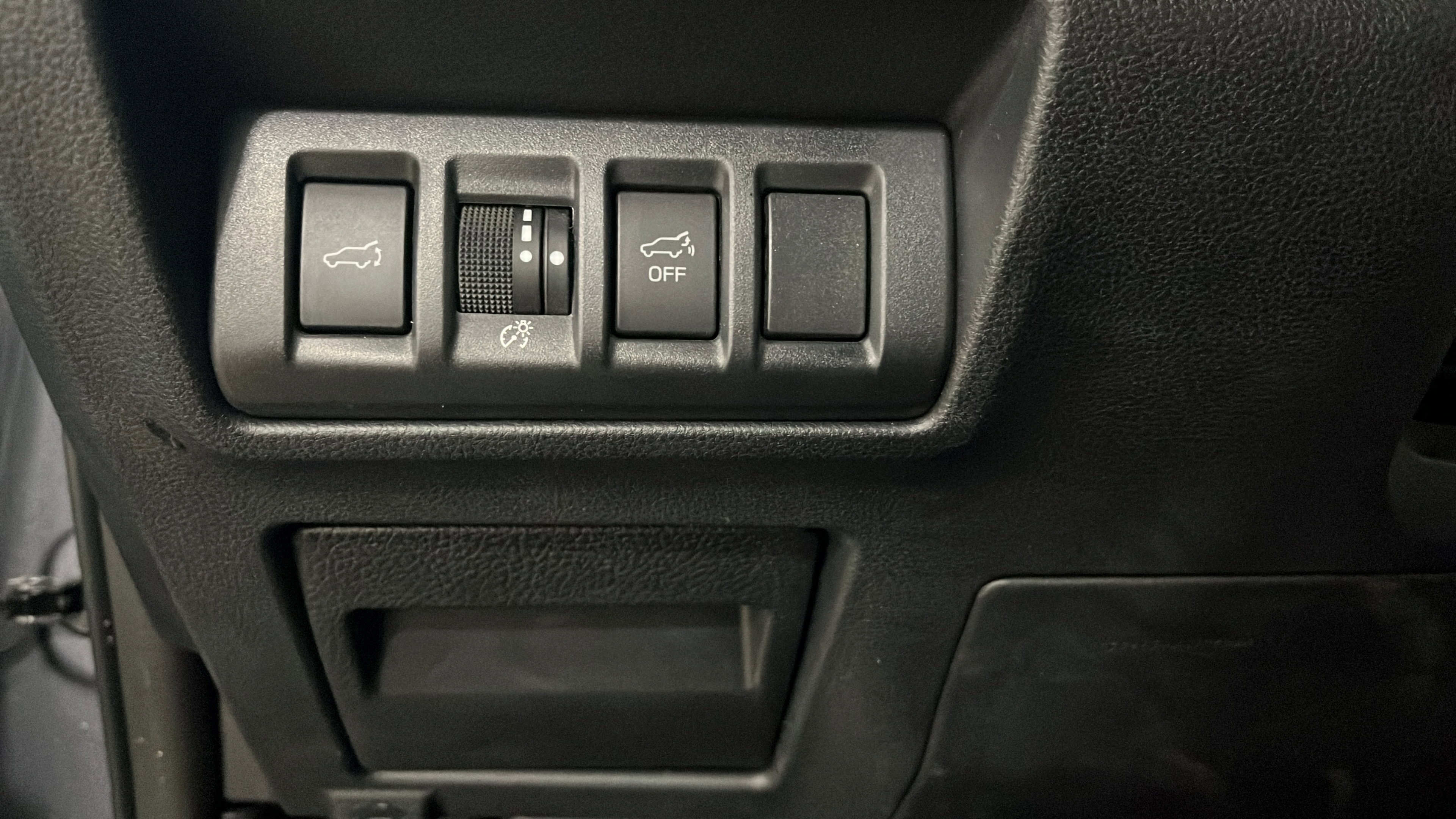 Used 2023 Subaru Outback Touring AWD/4WD image 21