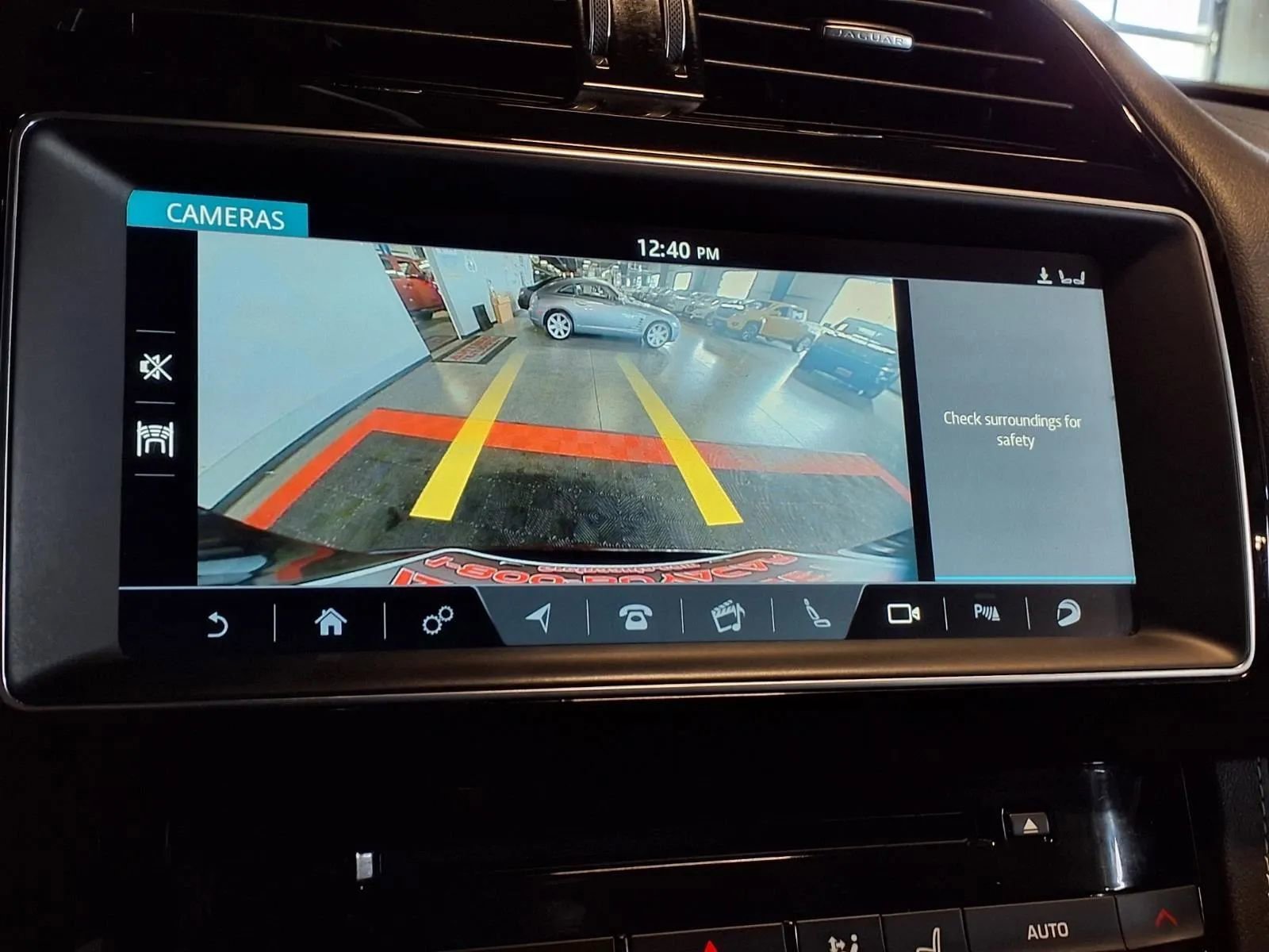 Used 2017 Jaguar F-PACE S image 20