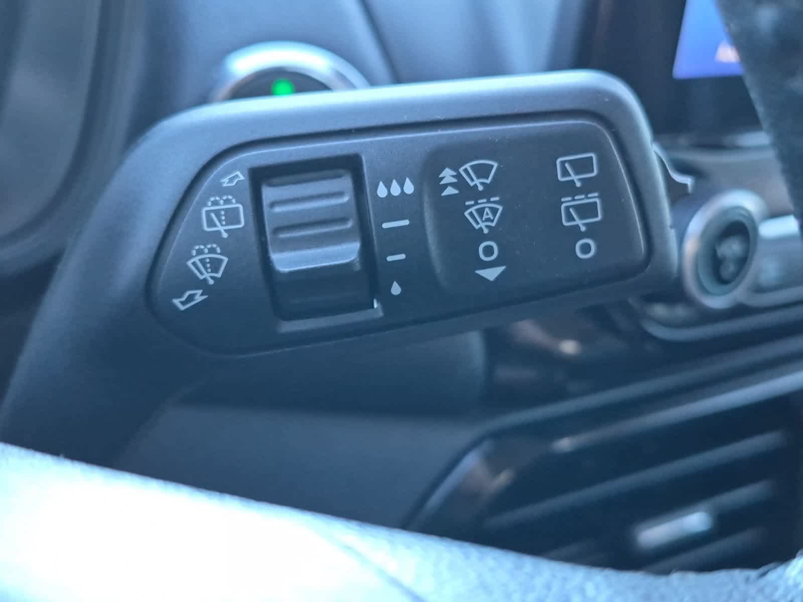 Used 2020 Ford EcoSport Titanium w/ Interior Protection Package AWD/4WD image 25