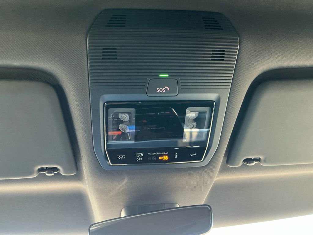 New 2025 Volkswagen ID. Buzz Pro S image 22