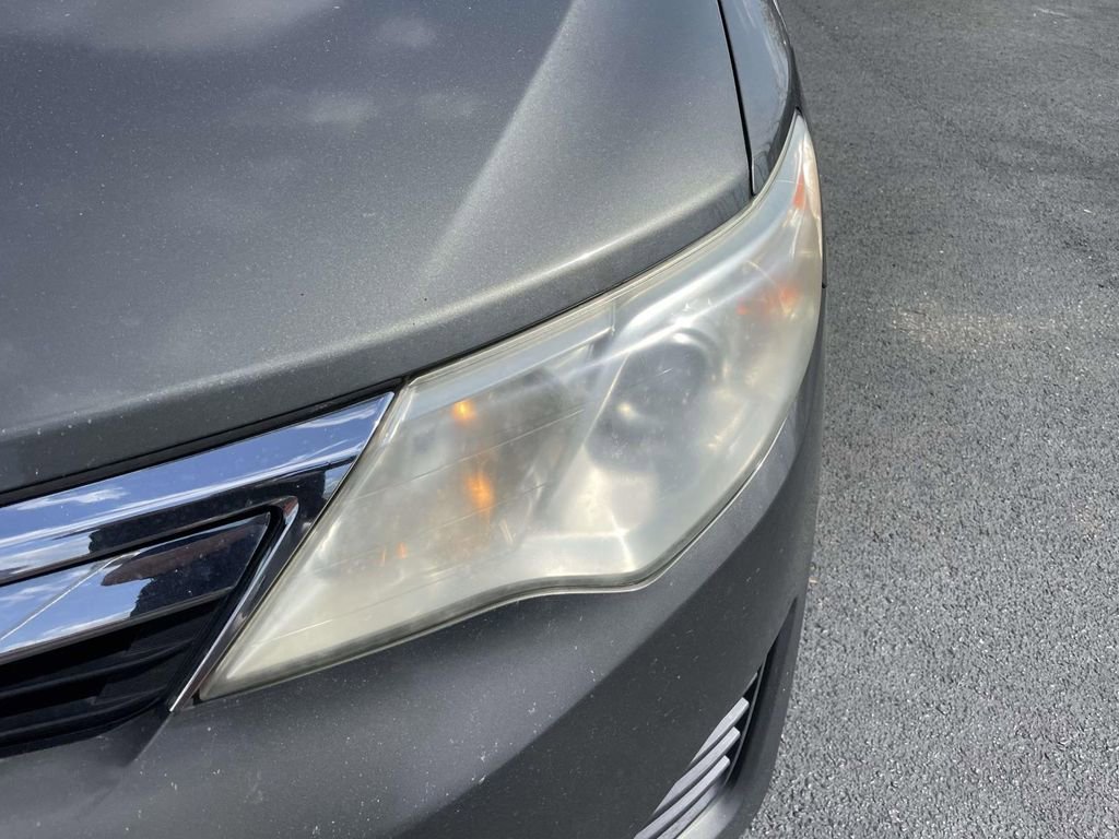 Used 2012 Toyota Camry LE image 12