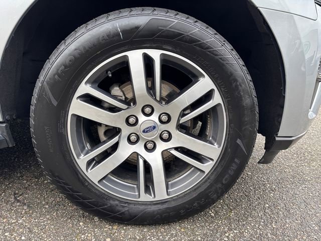 Used 2023 Ford Expedition Limited image 25