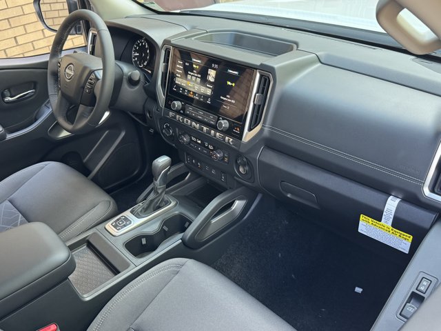 New 2026 Nissan Frontier SV w/ All-Weather Content Package AWD/4WD image 19