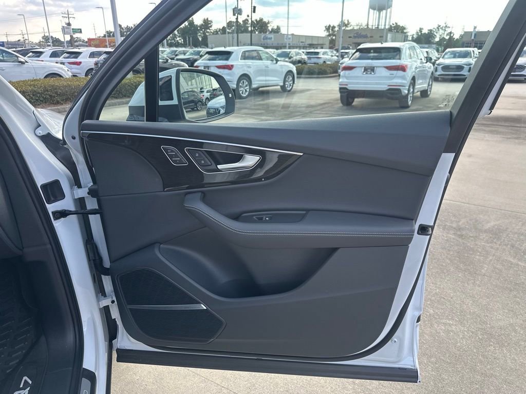 New 2026 Audi Q7 3.0T Prestige image 29