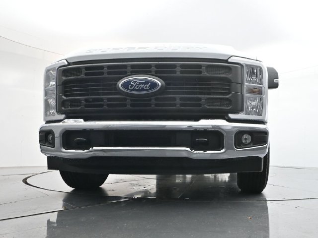 Used 2026 Ford F250 XL w/ XL Chrome Package RWD image 44