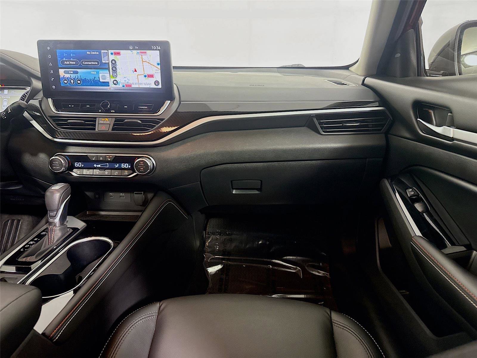 Used 2024 Nissan Altima 2.0 SR image 24