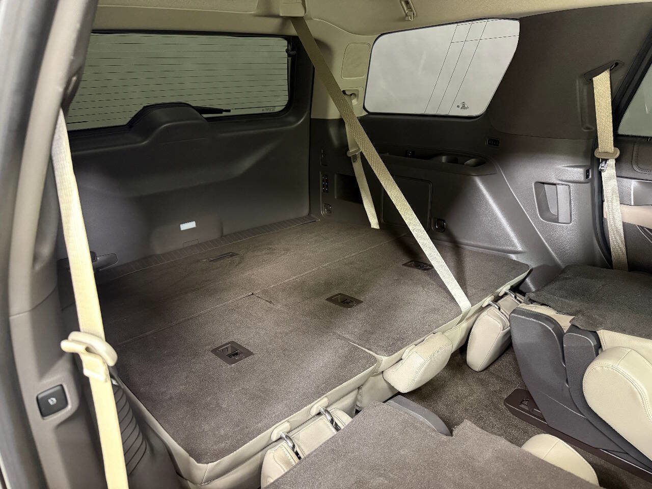 Used 2019 Ford Expedition Limited w/ Driver Assistance Package RWD image 94