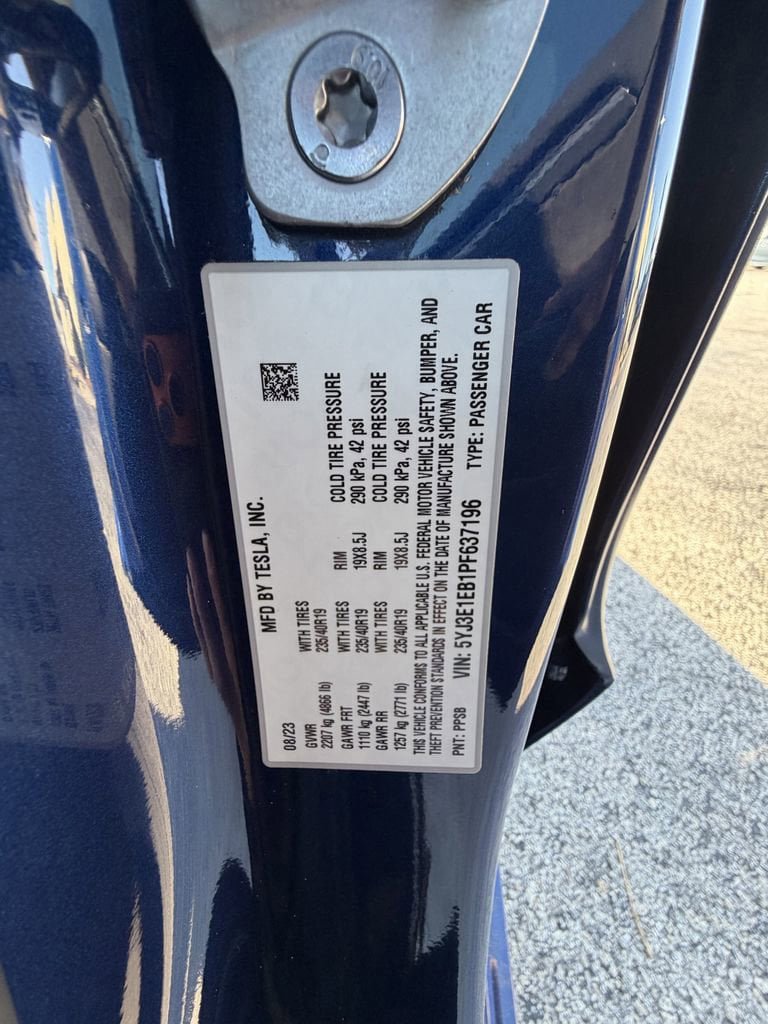 Used 2023 Tesla Model 3 Long Range AWD/4WD image 33