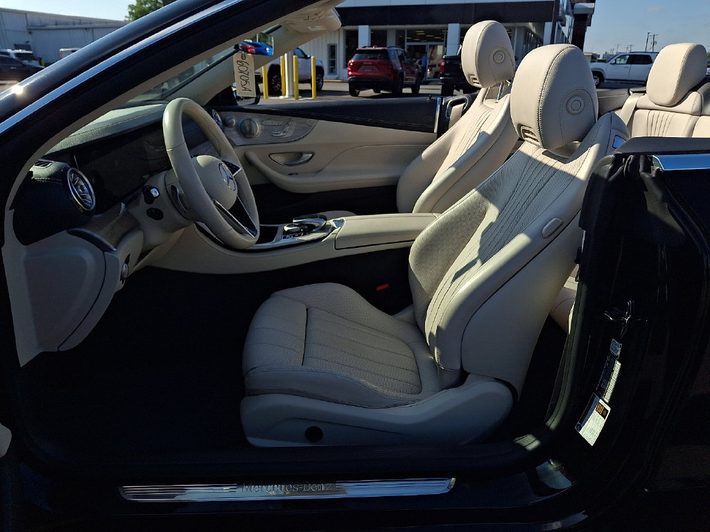Used 2021 Mercedes-Benz E 450 4MATIC Cabriolet image 14