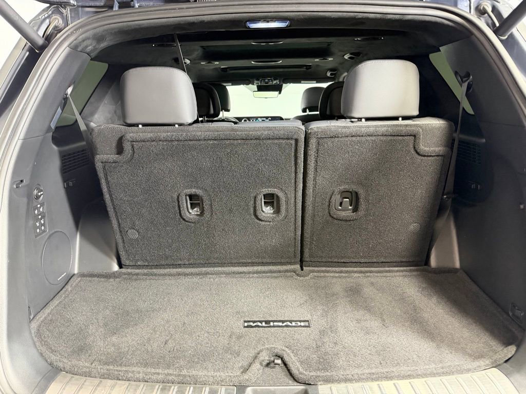 Used 2025 Hyundai Palisade Calligraphy image 30