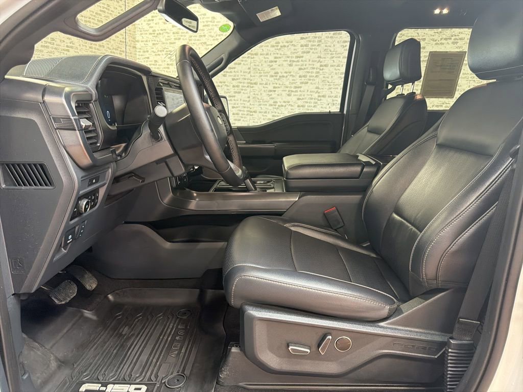 Used 2025 Ford F150 Lariat w/ Equipment Group 502A High image 26