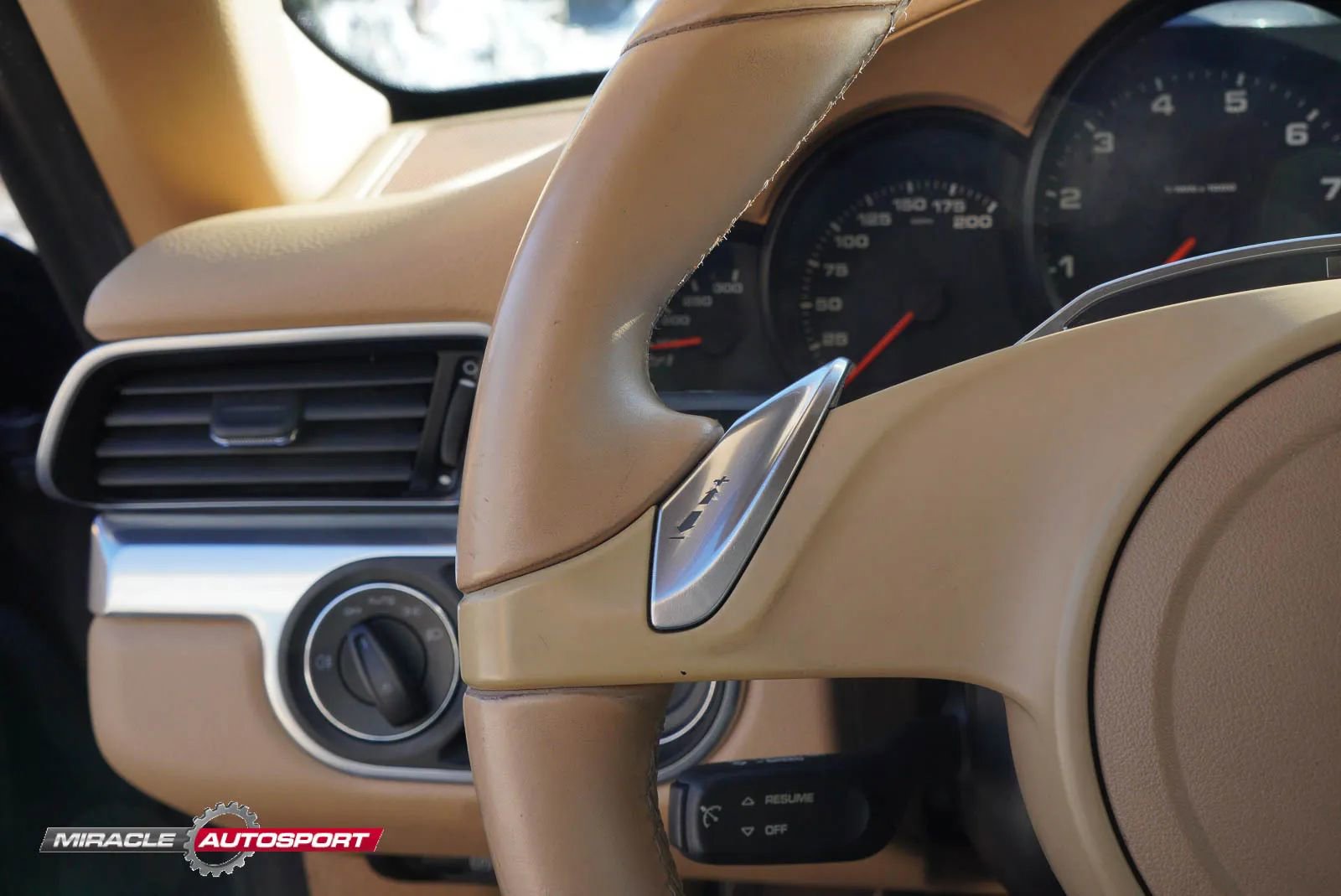 Used 2014 Porsche 911 Carrera w/ Sport Chrono Package image 29