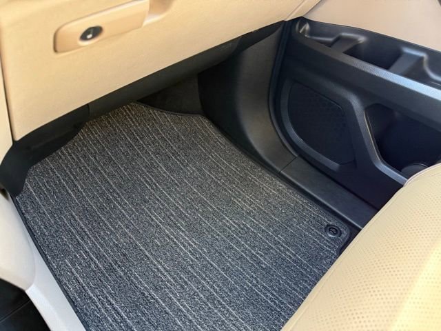 Used 2024 Honda Odyssey Elite image 45