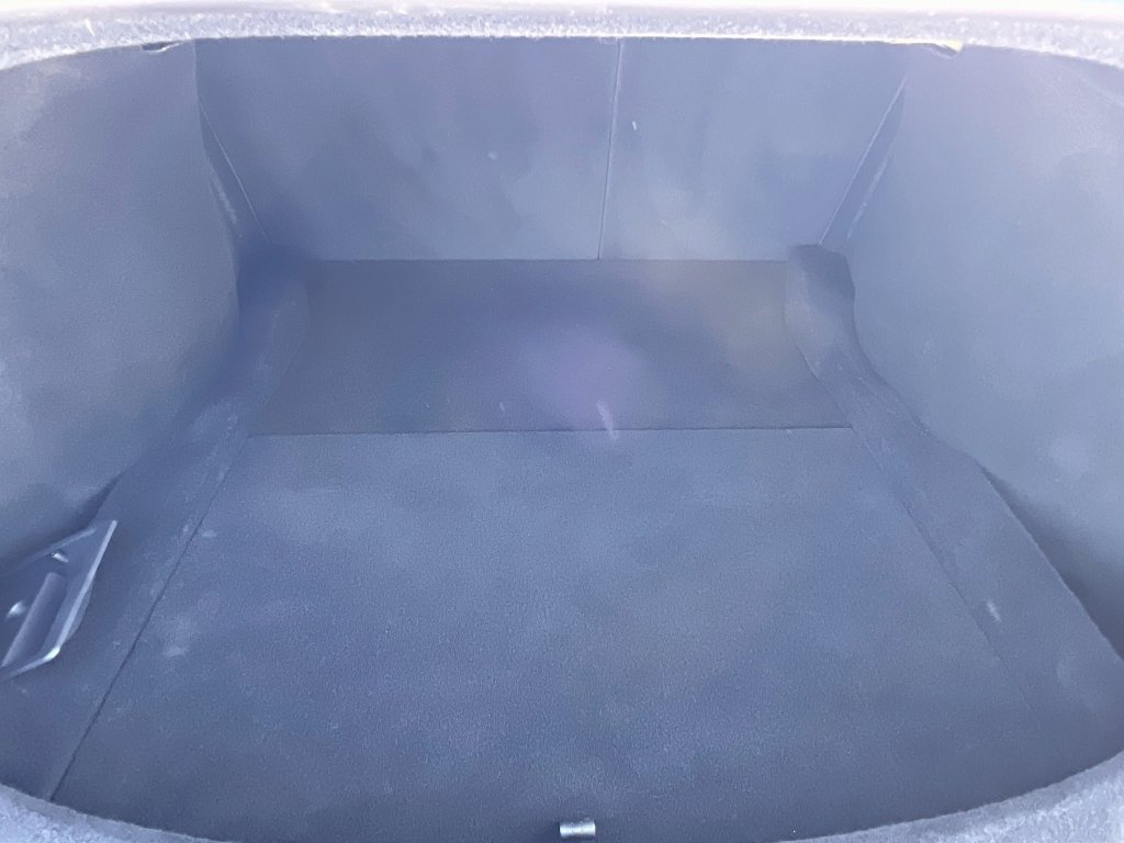Used 2024 Tesla Model 3 Standard Range RWD image 26