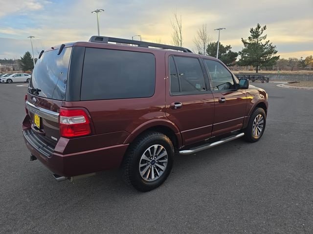 Used 2016 Ford Expedition XLT w/ Equipment Group 202A image 3