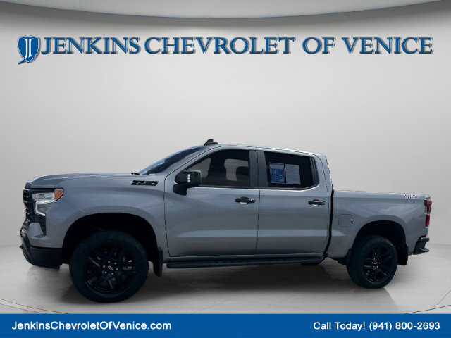 Used 2023 Chevrolet Silverado 1500 LT Trail Boss w/ LT Trail Boss Premium Package AWD/4WD image 10