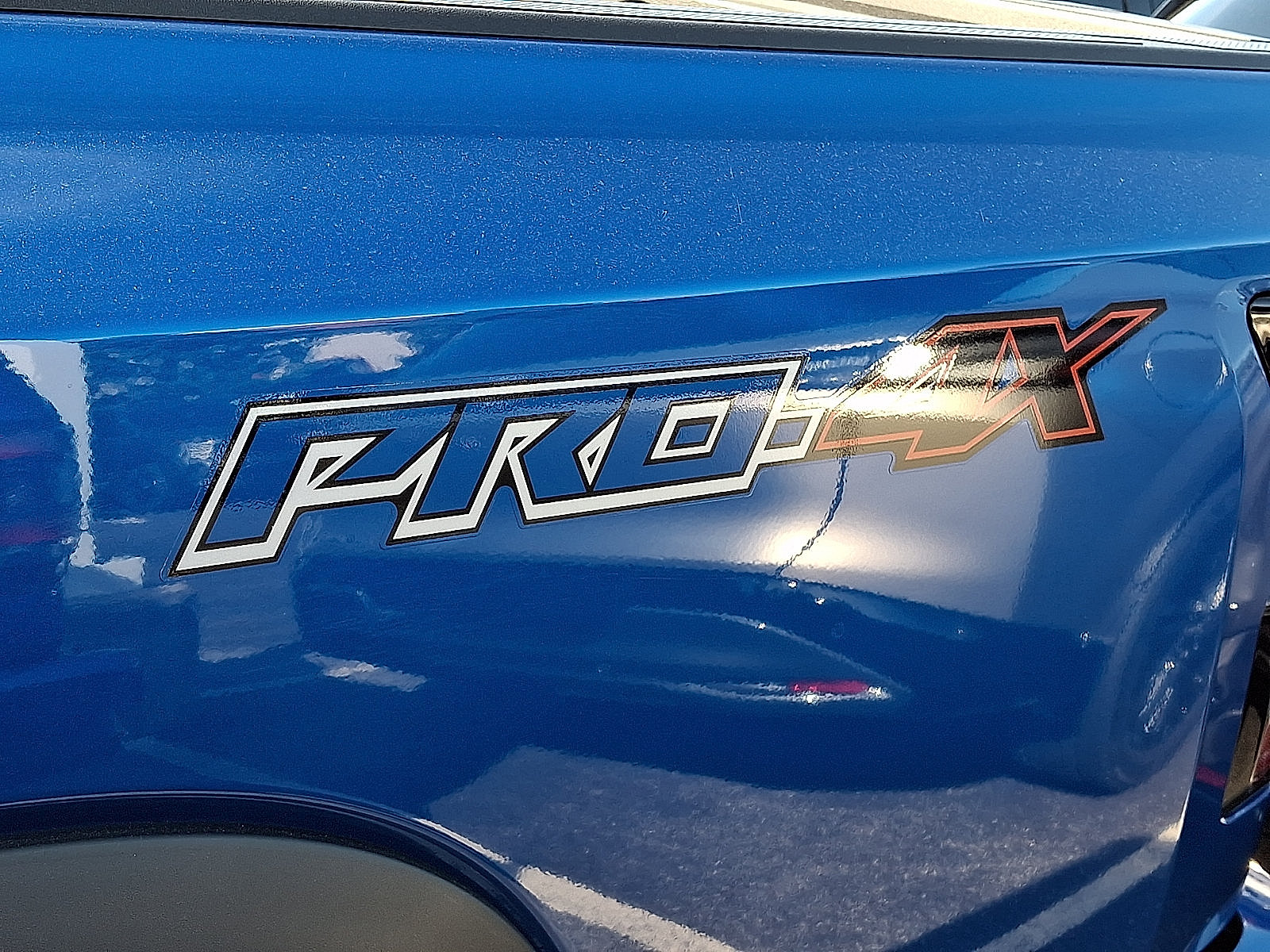 New 2027 Nissan Frontier PRO-4X AWD/4WD image 8