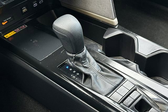 Used 2025 Toyota Camry LE w/ Convenience Package image 22