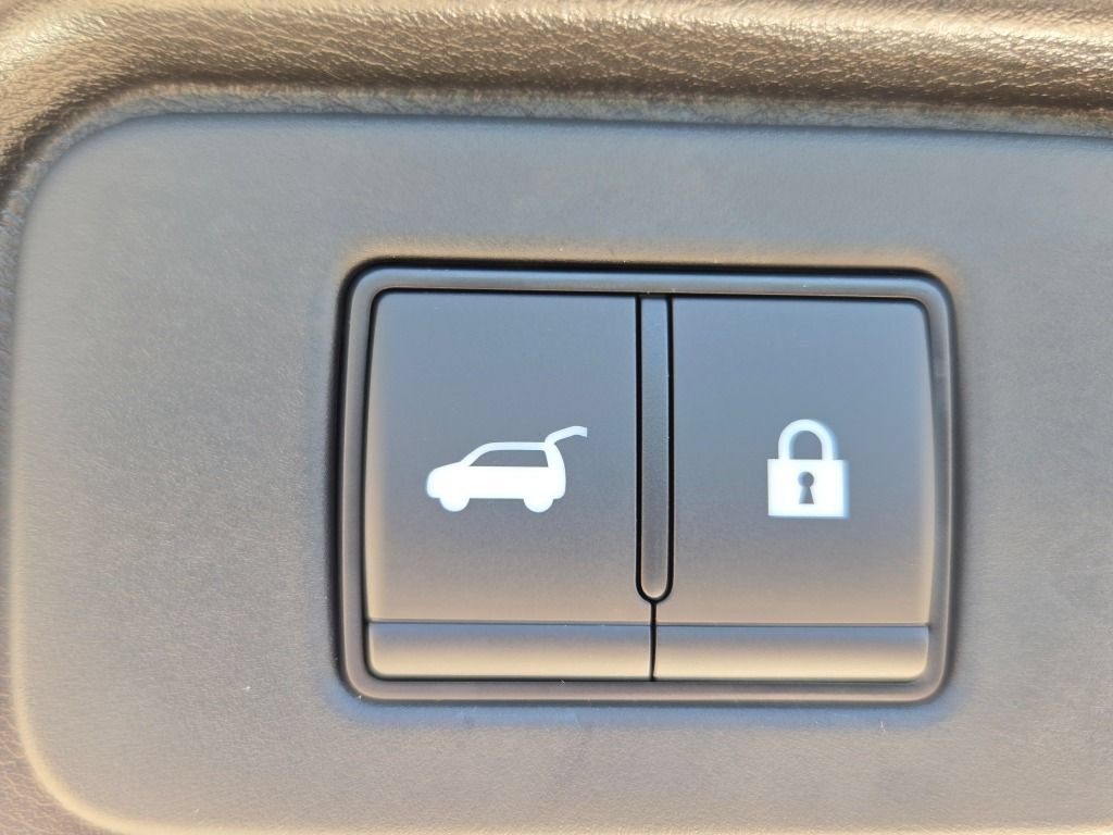 New 2026 Nissan Rogue SV AWD/4WD image 15