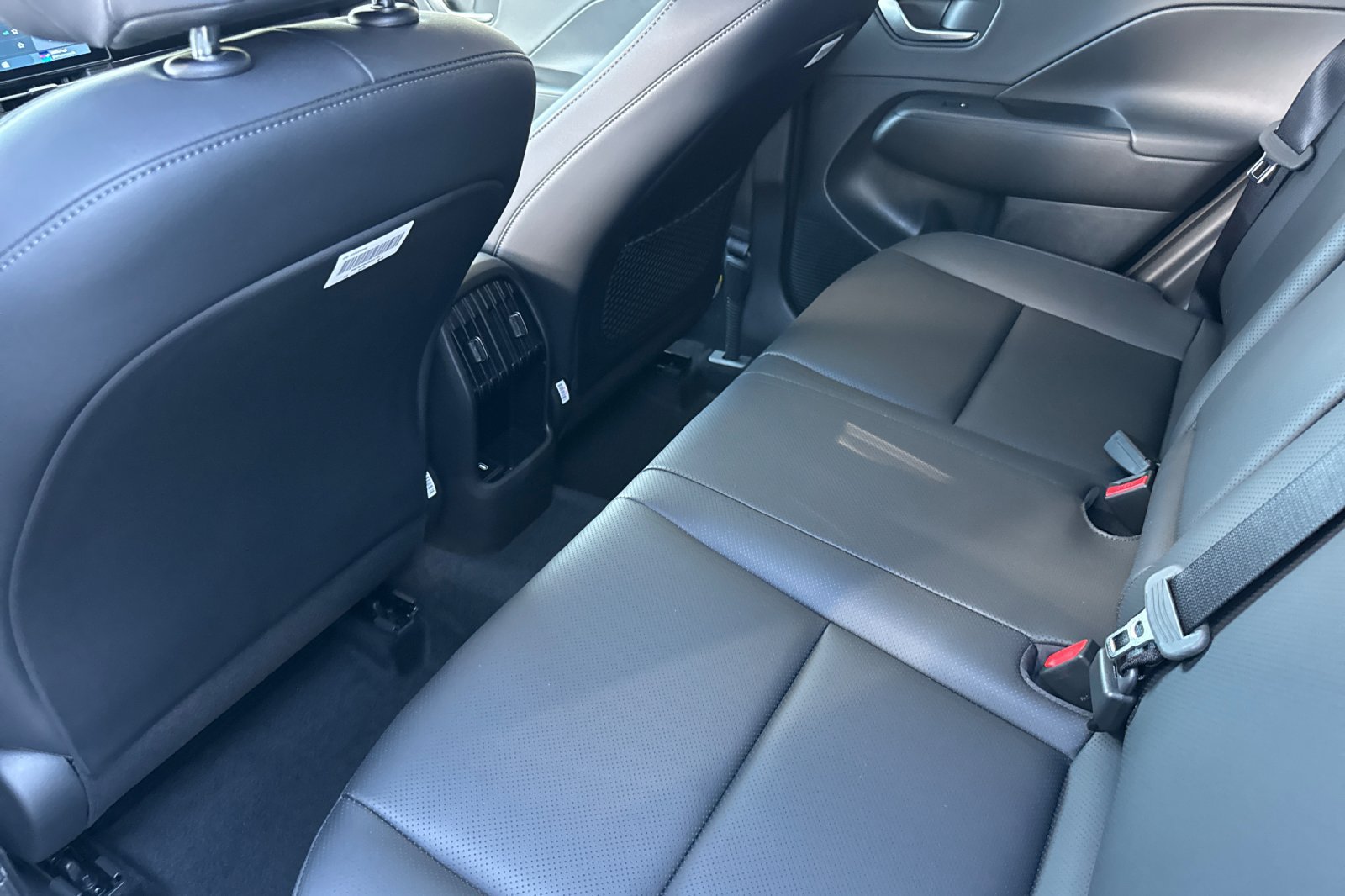 New 2026 Hyundai Kona SEL Premium FWD image 13