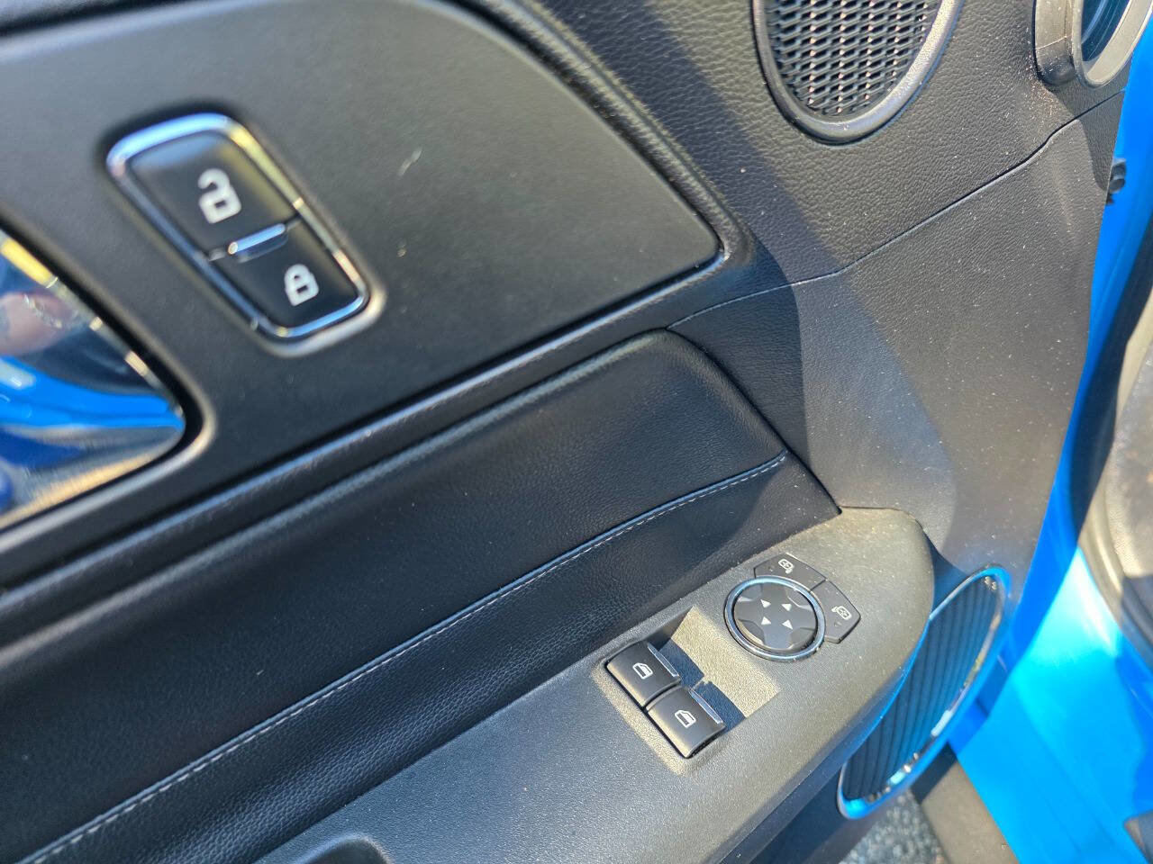 Used 2017 Ford Mustang Premium image 11