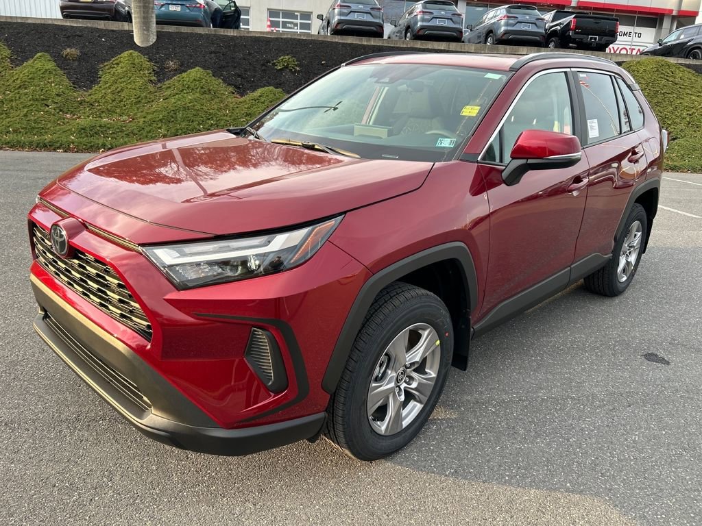 New 2025 Toyota RAV4 XLE
