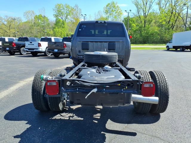 New 2026 RAM 5500 Tradesman AWD/4WD image 6