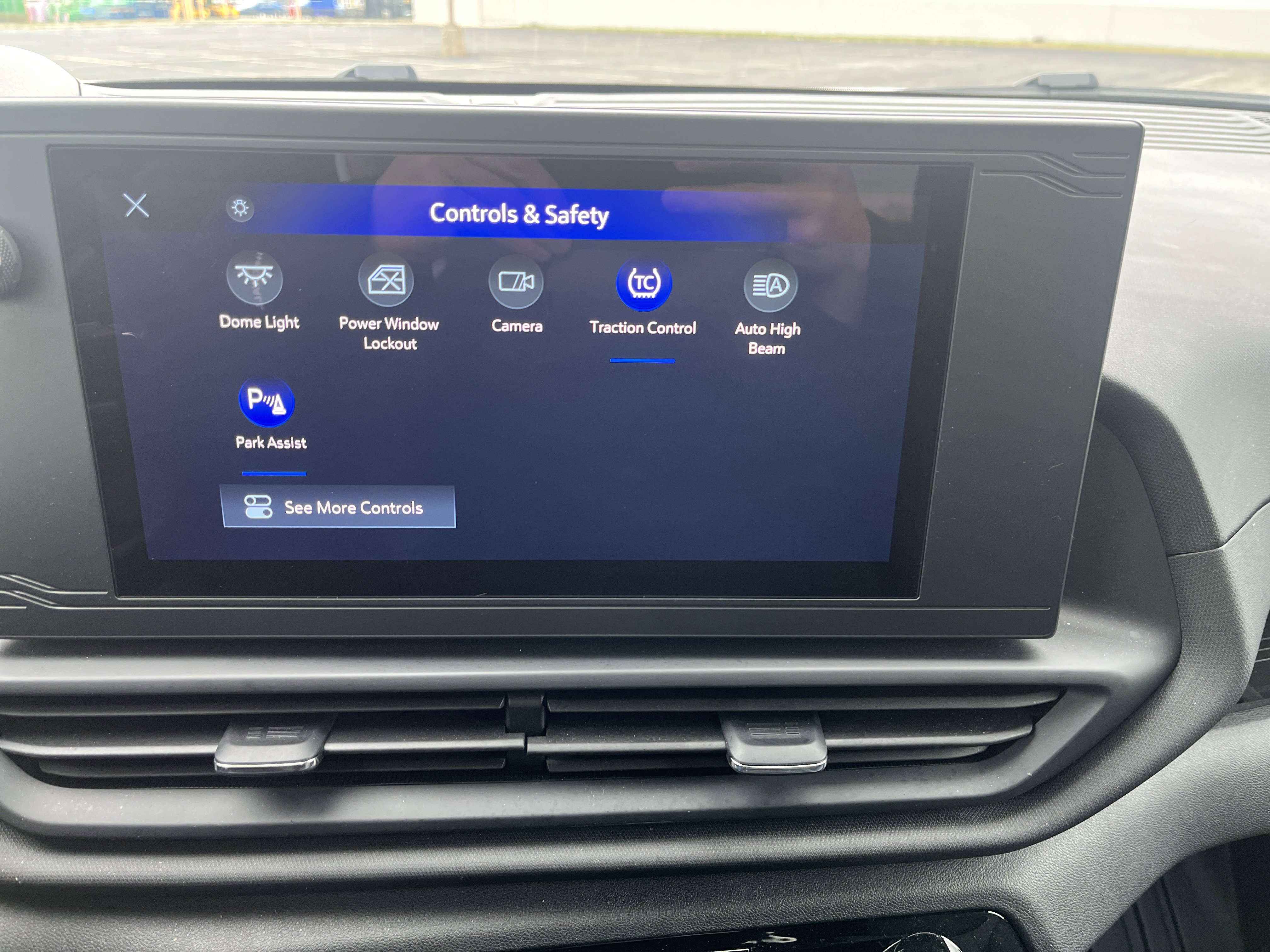 Used 2025 Chevrolet Silverado EV W/T AWD/4WD image 25