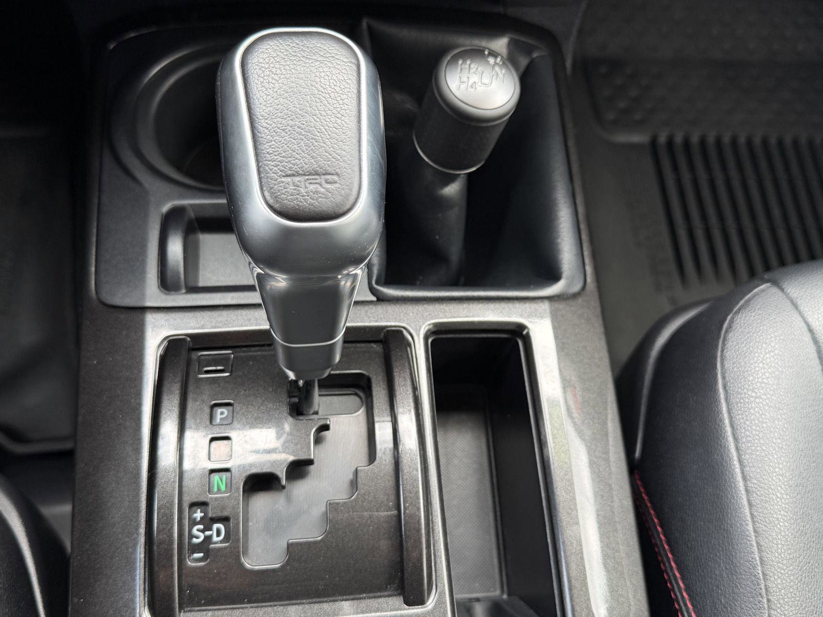 Used 2015 Toyota 4Runner TRD Pro AWD/4WD image 21
