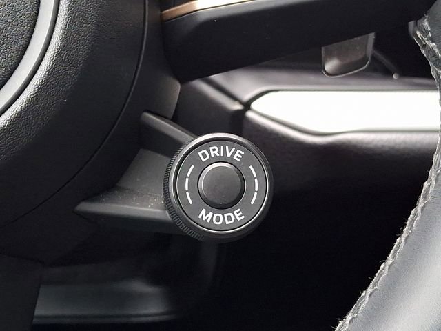 Certified 2024 Porsche Cayenne Coupe image 26